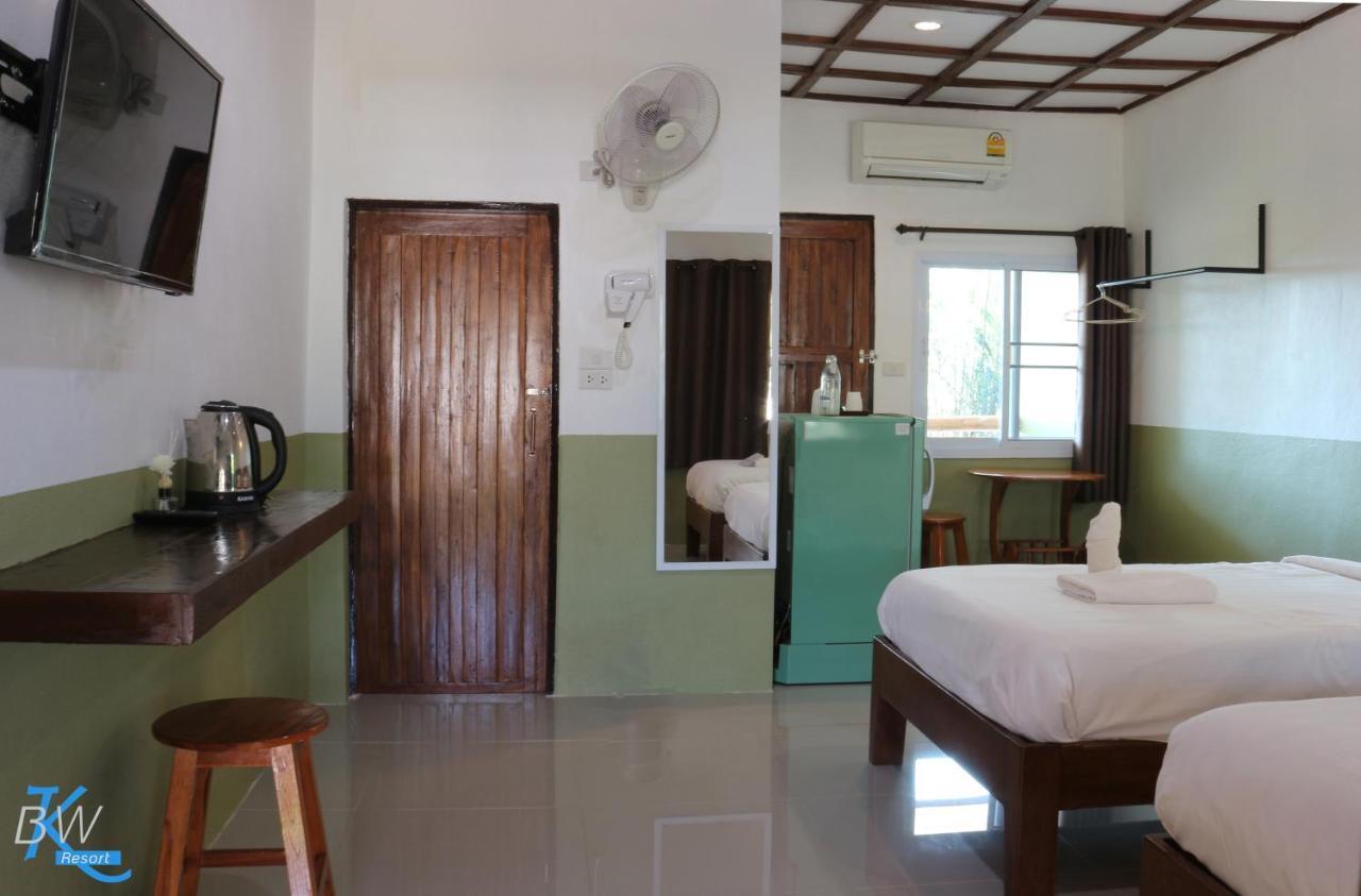 Baan Khue Wieng Resort Mae Sariang Exterior photo